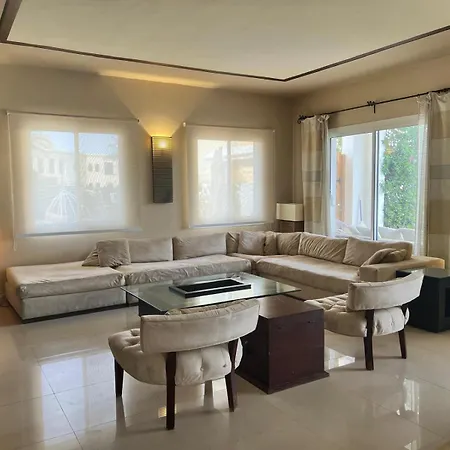 Luxury Beach Villa With Private Pool